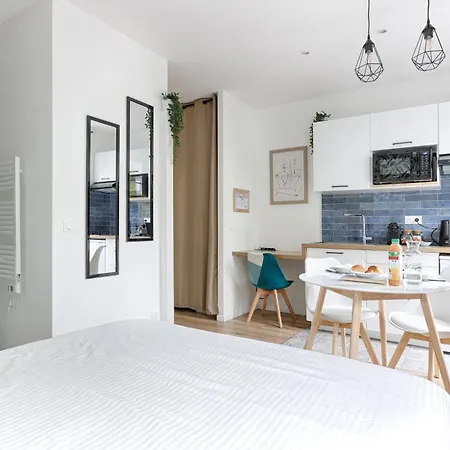 Studio Cosy Face Gare Rer A Sucy-en-Brie Exterior photo